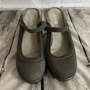 Jambu Dark Gray Mary Jane Wedges, Size 9.5